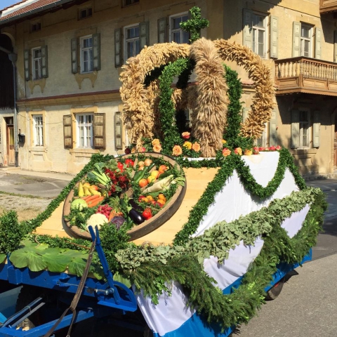 Siegertsbrunn - Leonhardi-Fahrt 2015 - Erntedank-Kron3 Siegertsbrunn - Leonhardi-Fahrt 2015 - Erntedank-Kron3