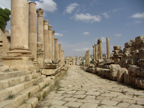 Jarash - Cardo maximus Jarash - Cardo maximus