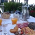 Frühstück im Rosengarten Frühstück im Rosengarten
