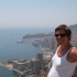 Sylvie genießt den herrlichen Blick auf Monaco Sylvie genießt den herrlichen Blick auf Monaco