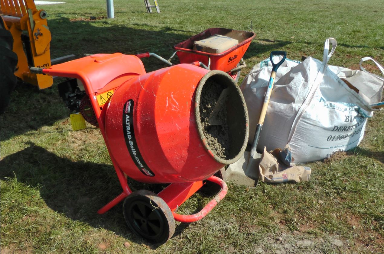 Belle MiniMix Cement Mixer 110v Mini 150 Professional Traders (2015