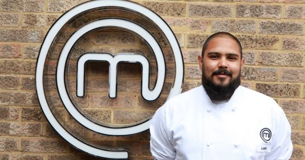 Who is Masterchef: The Professionals 2020 chef, Aaron Thomas?
