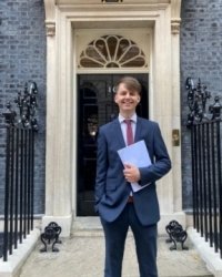 Jozef, Tutor in Angus