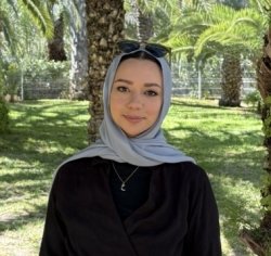 Adeela, Online Adult/Casual learner Economics Tutor