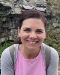 Alice, Online Business Related Tutor