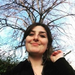 Rosa, Tutor in Fife