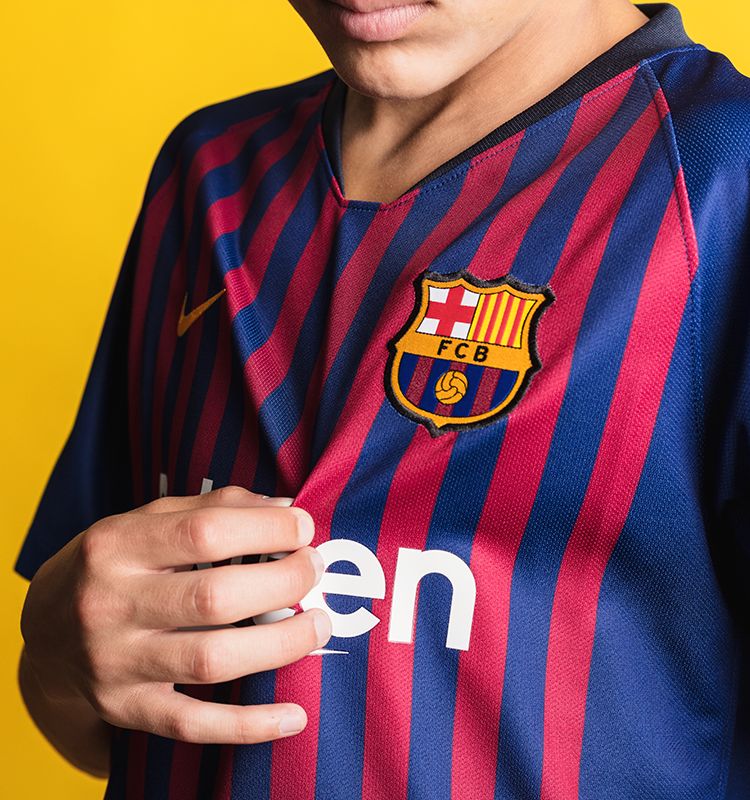 FC Barcelona ユニフォーム XL Retro FC Barcelona Home 2018/2019 Jersey - JerseyZone
