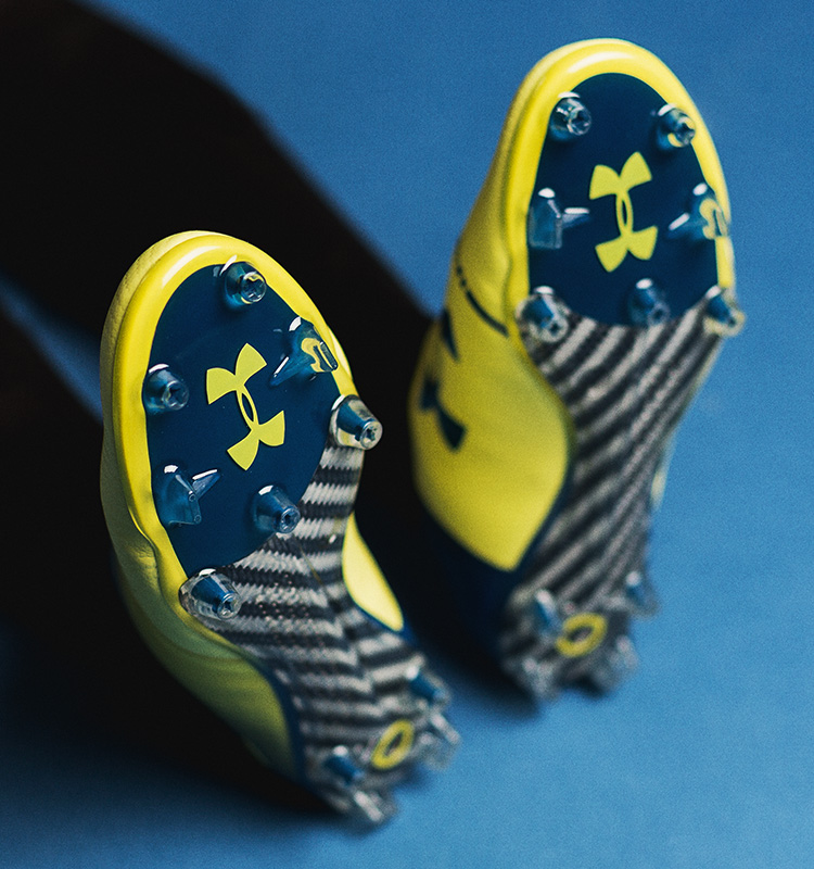 under armour spotlight gold