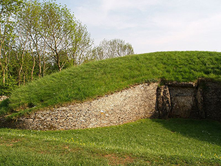 Belas Knap Long Barrow