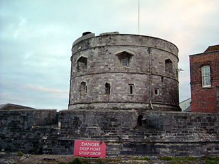 Calshot Castle