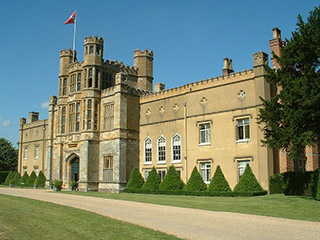 Coughton Court Gardens