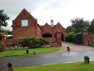 Packwood House