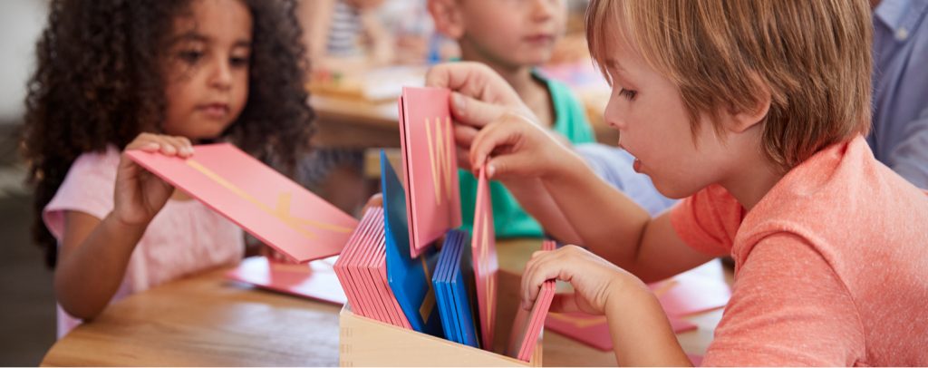 kinder montessori-schule lernen