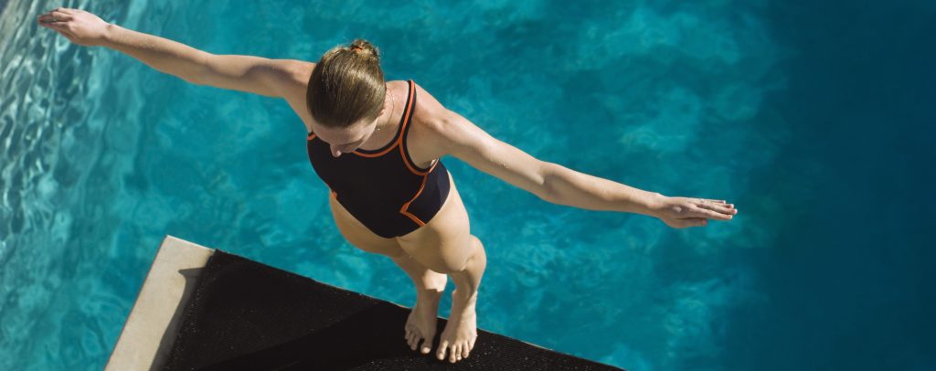 springen_turmspringen_schwimmen_sprungbrett_pool