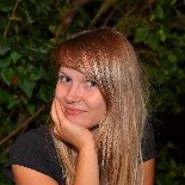 Eva_Eva