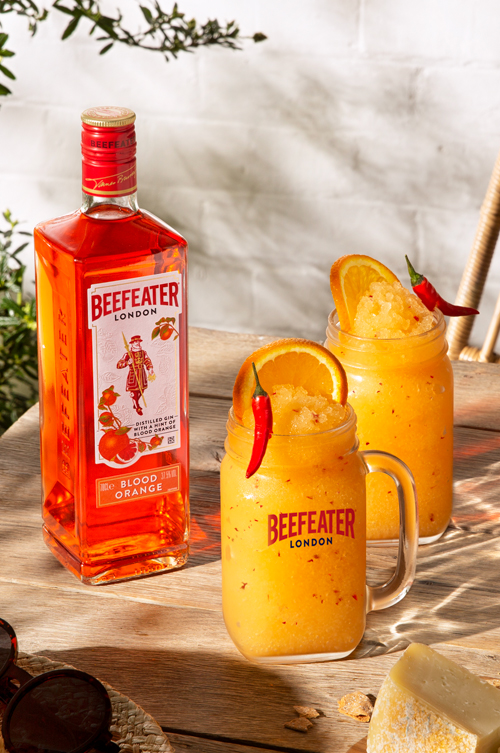 Beefeater Gin LA GINEBRA MÁS PREMIADA DEL MUNDO Beefeater Gin