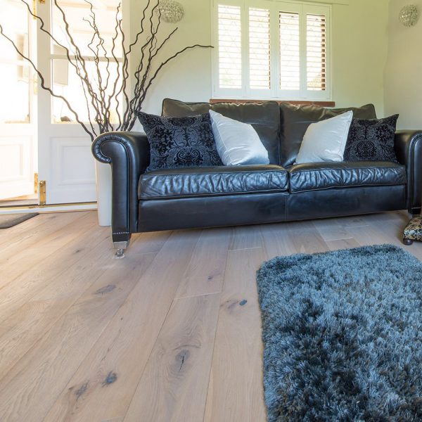 V4 WOOD FLOORING URBAN NATURE UN106