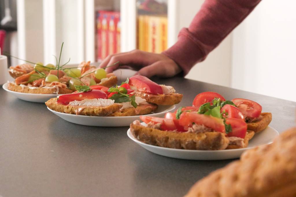 Valmiit välipalaleivät
