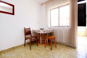 Dining room Marina, Dining room u smještaju tipa studio-apartment, WIFI.