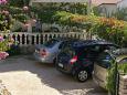 Parking lot - Apartments 1004 Parking lot Pisak (Omiš) - Accommodation 1004 - Apartments near sea with pebble beach.