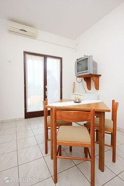 Dining room Trpanj, Dining room u smještaju tipa apartment, dostupna klima, dopusteni kucni ljubimci i WIFI.