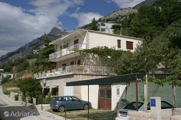 Property - Apartments 1010 Property Pisak (Omiš) - Accommodation 1010 - Apartments near sea with pebble beach.