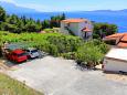 Parking lot - Apartments 1024 Parking lot Marušići (Omiš) - Accommodation 1024 - Apartments near sea with pebble beach.