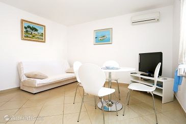 Apartment A-10248-a - Apartments Podstrana (Split) - 10248