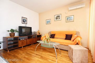 Apartment A-10262-a - Apartments Trogir (Trogir) - 10262