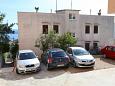 Parking lot - Apartments 10350 Parking lot Stanići (Omiš) - Accommodation 10350 - Apartments near sea with pebble beach.