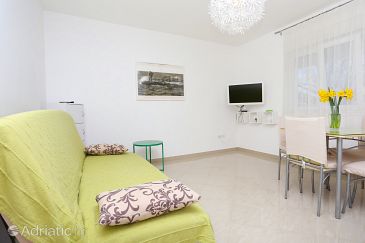 Apartment A-10351-a - Apartments Omiš (Omiš) - 10351