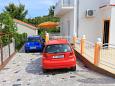 Parking lot Slatine, Čiovo, Parking lot 10368 - Apartments blizu mora with pebble beach.