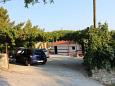 Parking lot - Apartments 1040 Parking lot Marušići (Omiš) - Accommodation 1040 - Apartments near sea.