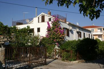 Property - Apartments 1052 Property Seget Vranjica (Trogir) - Accommodation 1052 - Apartments in Croatia.