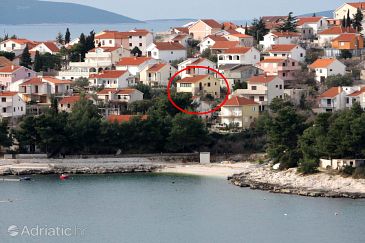 Property Bušinci, Čiovo, Property 1082 - Apartments blizu mora with pebble beach.