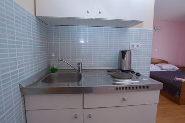Kitchen Veliko Brdo, Kitchen u smještaju tipa studio-apartment, WIFI.