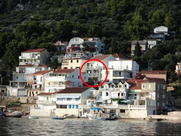 Property - Apartments 11078 Property Brist (Makarska) - Accommodation 11078 - Apartments near sea with pebble beach.