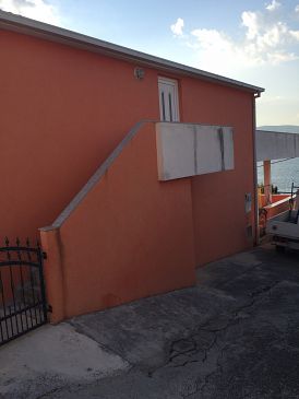 Property - Apartments 11126 Property Slatine (Čiovo) - Accommodation 11126 - Apartments near sea with pebble beach.