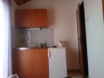 Kitchen Podaca, Kitchen u smještaju tipa studio-apartment, WIFI.