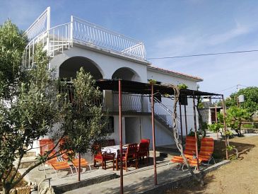 Property - Vacation Rentals 11696 Property Seget Vranjica (Trogir) - Accommodation 11696 - Vacation Rentals with pebble beach.