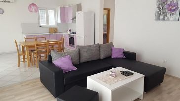 Living room Podgora, Living room u smještaju tipa apartment, dopusteni kucni ljubimci i WIFI.