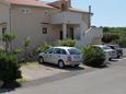 Parking lot Krk, Krk, Parking lot 13553 - Rooms with pebble beach.