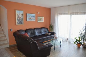 Living room Kneža, Living room u smještaju tipa apartment, WIFI.