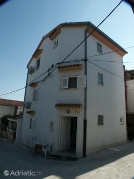 Property - Apartments 2227 Property Premantura (Medulin) - Accommodation 2227 - Apartments with pebble beach.