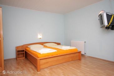 Bedroom Peroj, Bedroom u smještaju tipa room, dopusteni kucni ljubimci i WIFI.