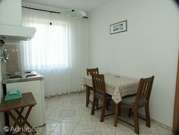 Dining room Peroj, Dining room u smještaju tipa apartment, dopusteni kucni ljubimci i WIFI.