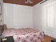 Bedroom 1 Povljana, Bedroom 1 u smještaju tipa apartment, dopusteni kucni ljubimci.