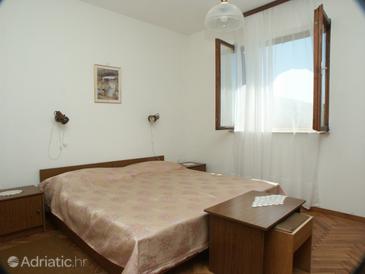 Bedroom Dramalj, Bedroom u smještaju tipa room, dopusteni kucni ljubimci.