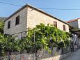 Property - Rooms 2408 Property Komiža (Vis) - Accommodation 2408 - Rooms near sea with pebble beach.