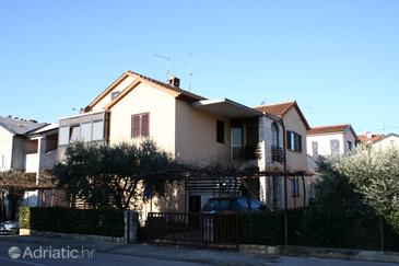 Property - Apartments 2543 Property Umag (Umag) - Accommodation 2543 - Apartments with sandy beach.